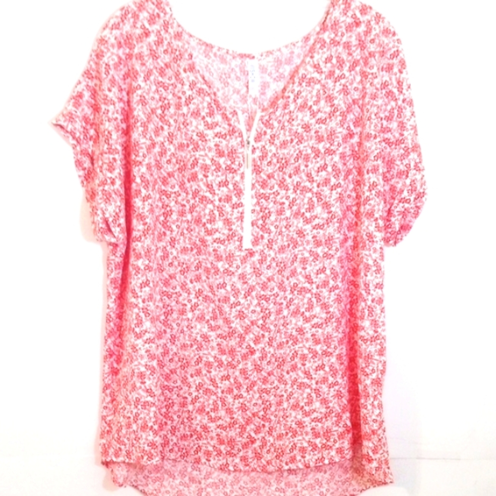 VIISHOW V-NECK RED WHITE FLORAL SHORT SLEEVE HIGH-LOW ZIP FRONT TOP SIZE 2XL NWT